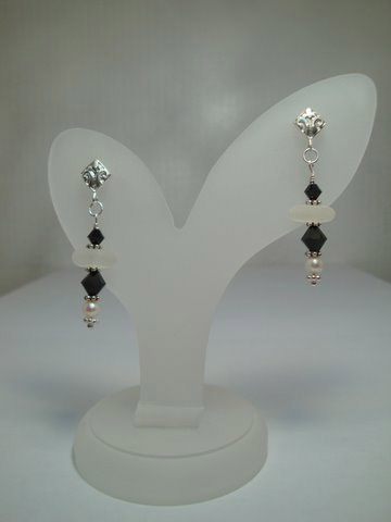 Earrings 2-124